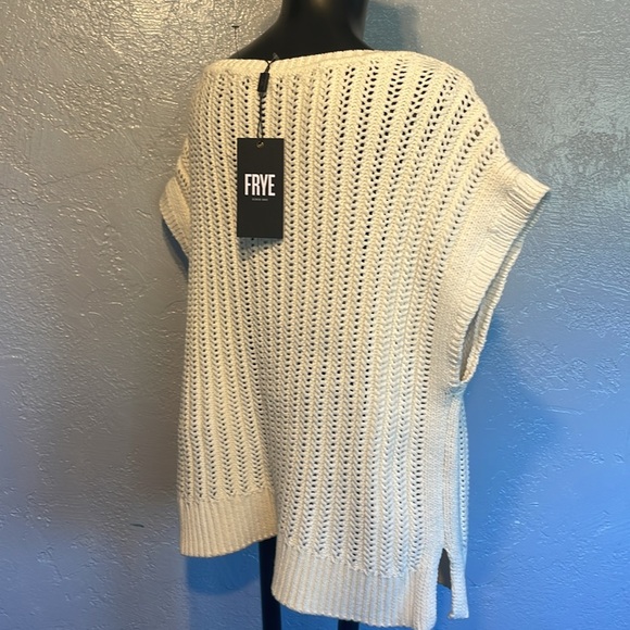 Frye sweater new size large - Picture 3 of 4